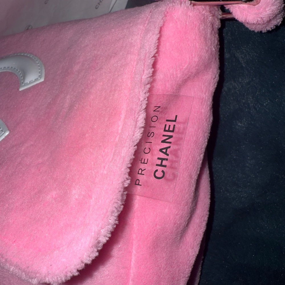 СС makeup line terry cloth gift bag
